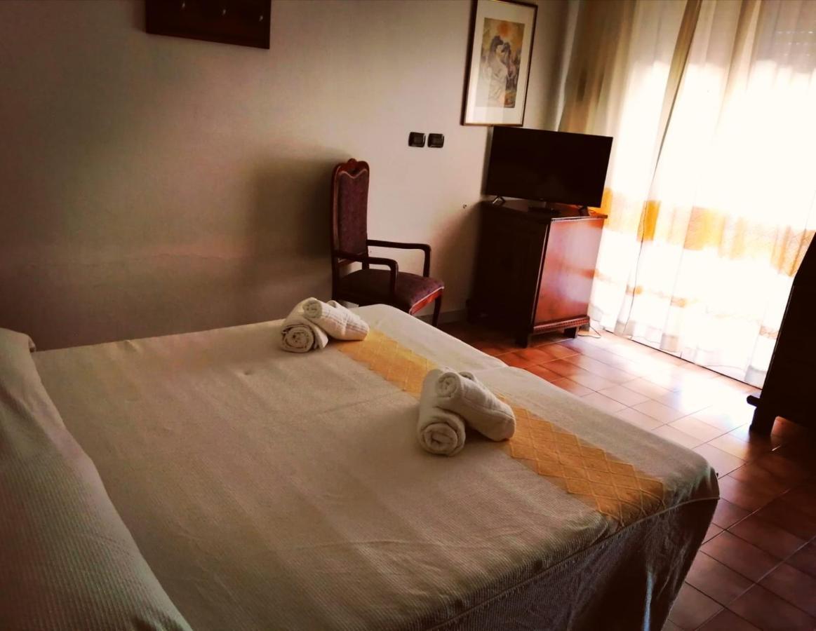 Malaspina Hotel & Resort Bosa Dış mekan fotoğraf