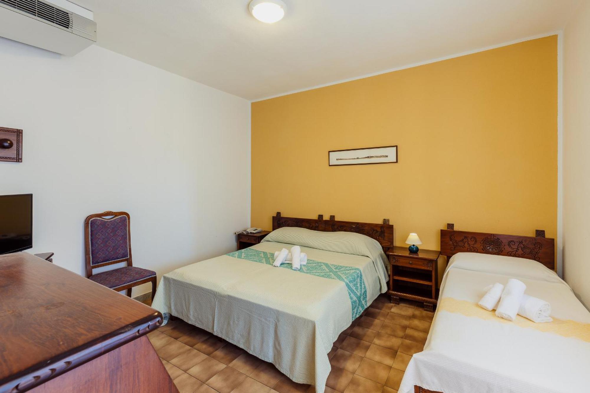 Malaspina Hotel & Resort Bosa Dış mekan fotoğraf