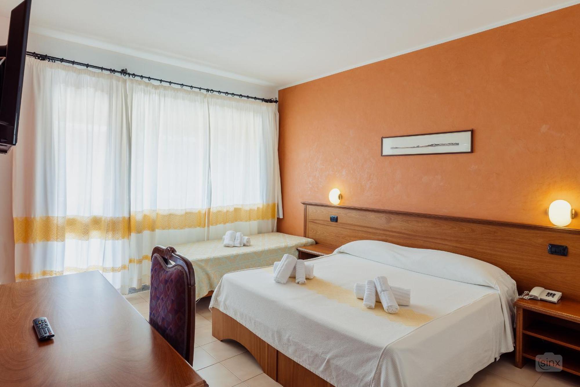 Malaspina Hotel & Resort Bosa Dış mekan fotoğraf