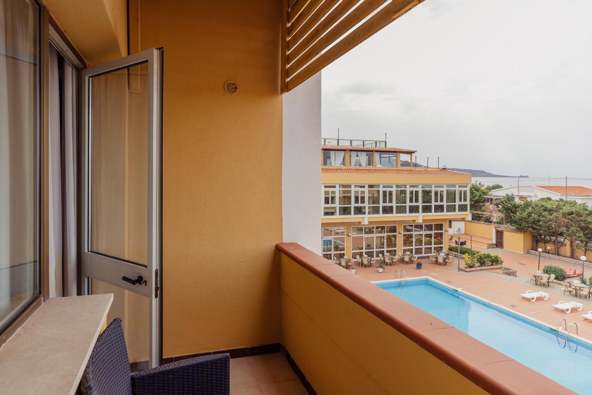 Malaspina Hotel & Resort Bosa Dış mekan fotoğraf
