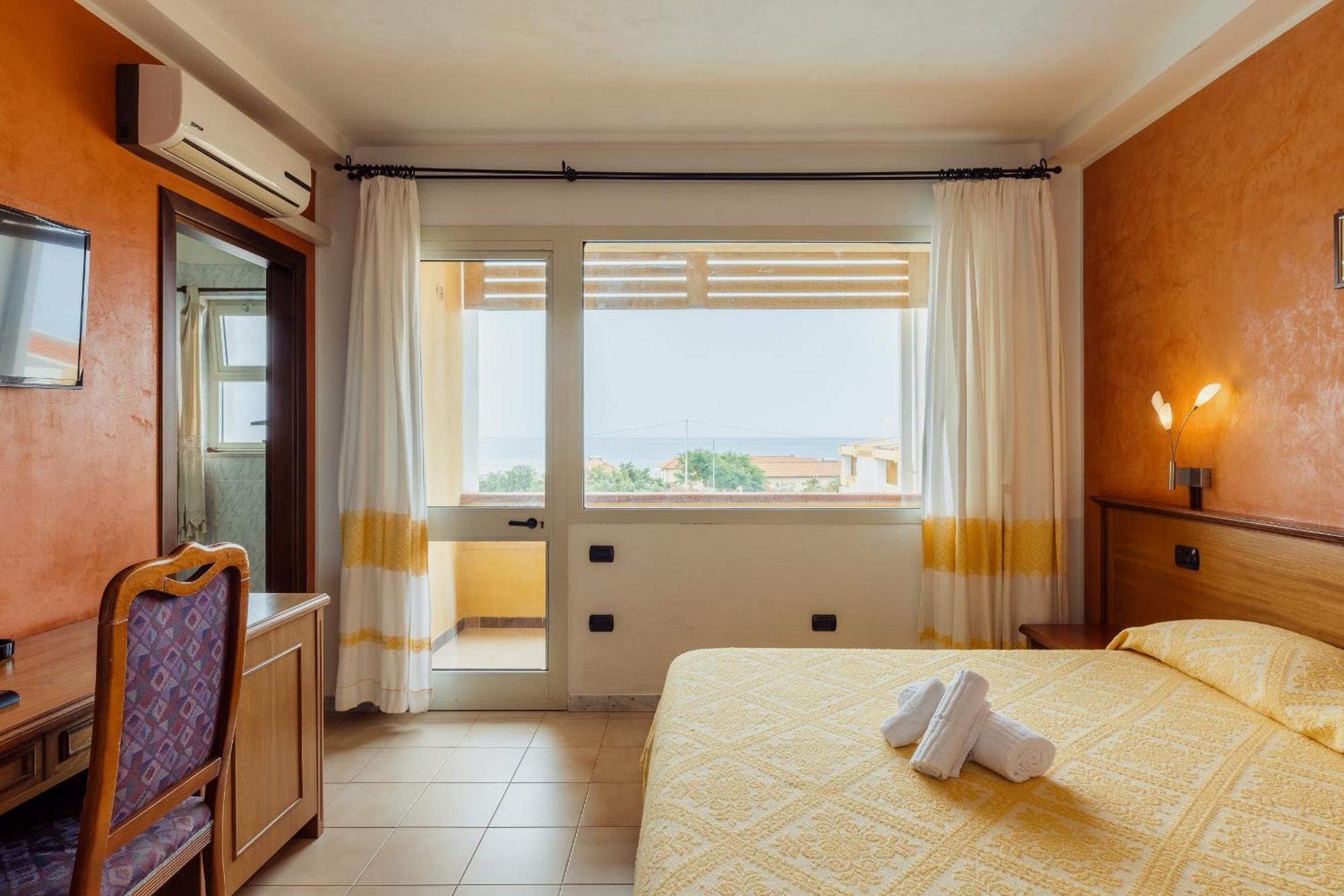 Malaspina Hotel & Resort Bosa Dış mekan fotoğraf